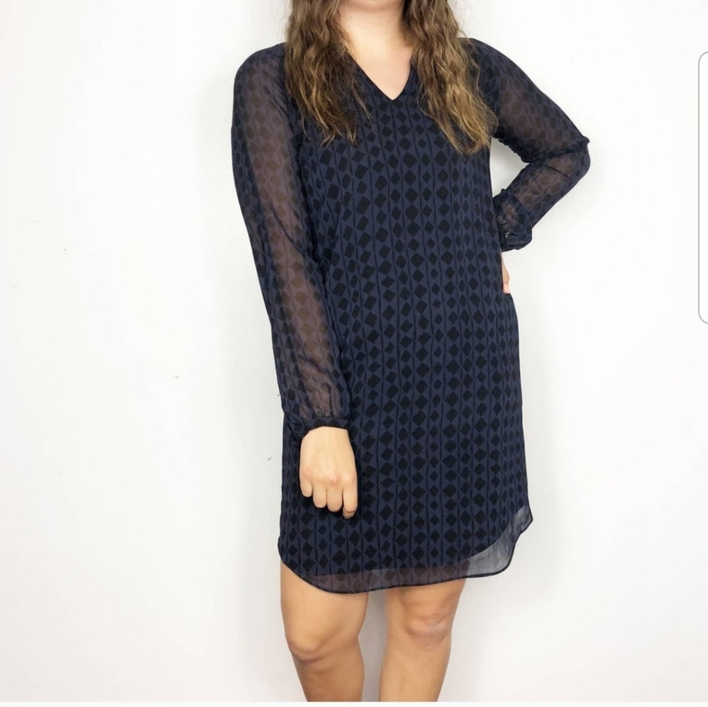 Cabi Harlequin purple shift dress 3102